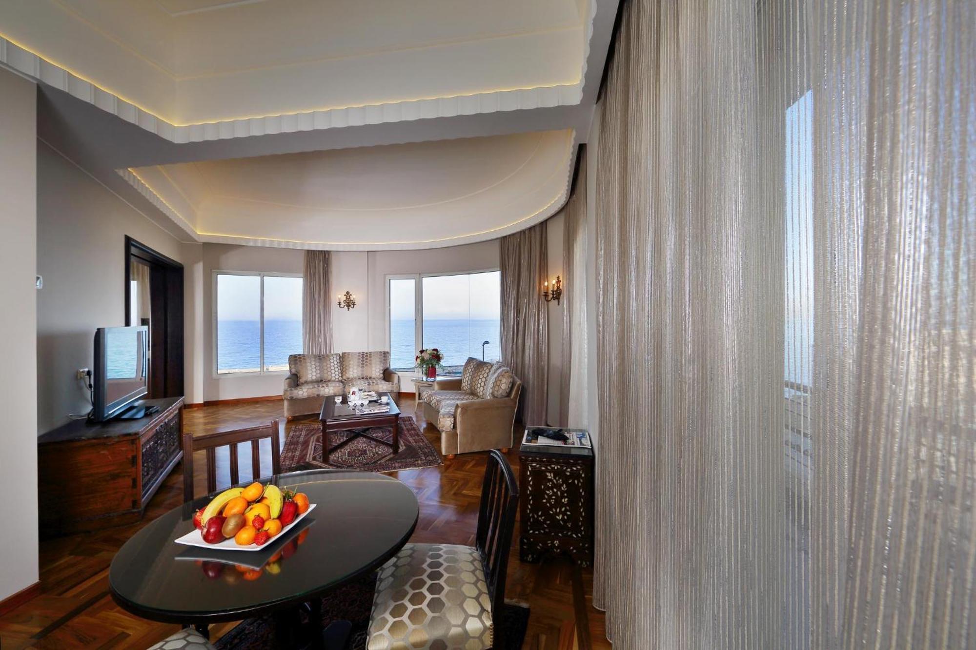 Warwick Palm Beach Hotel Beirut Værelse billede
